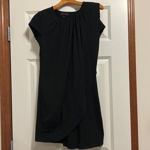 New with tag - Dynabelly maternity/nursing dress. Size S